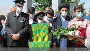 خادمان امام رضا (ع) در گلستان شهدای چادگان