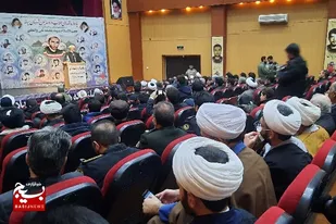 طلاب شهید، تکلیف مدار و زمان شناس بودند