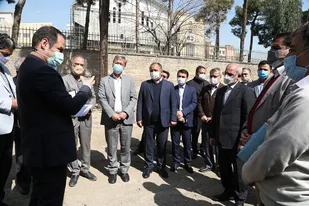 بازدید وزیر آموزش و پرورش از عملیات مرمت و بهسازی دبیرستان البرز