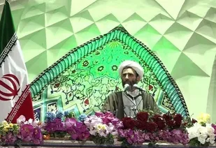 مسئولان سیاست اقتصاد مقاومتی را بیش از پیش اجرا کنند