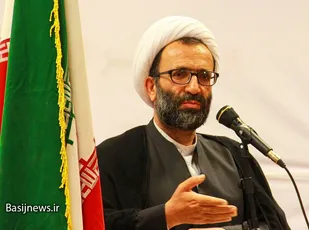 برخی دستگاه های متولی در اسلامی شدن دانشگاه ها تماشاچی هستند/اسلامی شدن دانشگاه ها نیازمند تغییر نگاه بنیادین است