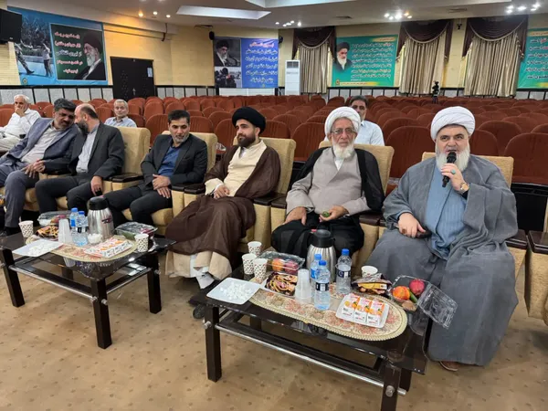 نشست صمیمانه گلستانی&zwnj;های مقیم تهران با موضوع دومین کنگره ۴ هزار شهید برگزار شد