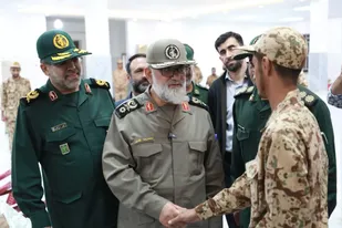 بازدید معاون هماهنگ&zwnj;کننده سپاه پاسداران از مراکز آموزشی رزم انفرادی مقدماتی استان یزد