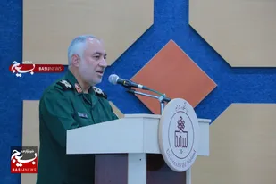 پیشتازی در جهاد علمی رسالت دانشجویان است