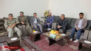 دیدار صمیمانه بسیج اساتید دانشگاه آزاد اسلامي کهگیلویه و بویراحمد با فرمانده تیپ ۴٨ فتح استان + (تصاویر)