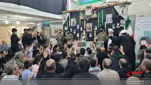 استقبال با شکوه از پیکر مطهر شهید مصطفی نامور توسط بسیجیان حوزه شهید شیرازی