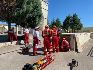 برگزاری دوره تخصصی پایه جستجو و نجات در حوادث