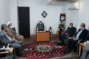 اعضای محترم هیئت مدیره بنیاد زائر با نماینده محترم ولی فقیه در استان ديدار کردند