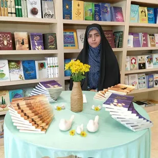 کتاب منبعی برای تخیل و تفکر آدمی / کمبود سرانه&zwnj;ی مطالعه در نوجوانان به دلیل کمبود کتابخانه&zwnj;های نوین