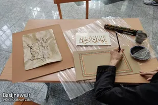 کارگاه خوشنویسی &laquo;مشق عشق&raquo; در ملایر برگزار شد