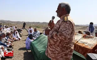 تشییع دو شهید دانش&zwnj;آموز در سیب و سوران