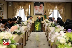 دیدار صمیمی فرمانده سپاه انصارالحسین(ع) با دانشجویان بسیجی همدان