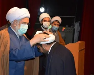 طلاب حوزه باید برای مقابله با شبهات ضددین احساس مسوولیت کنند