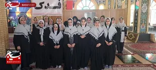 مراسم گلباران مزار شهداء به مناسبت هفته بسیج دانش&zwnj;آموزی