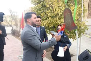 زنگ انقلاب در مدارس استان یزد نواخته شد