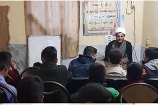 برگزاری جلسه نهضت روشنگری با موضوع جهاد تبیین در سراوان