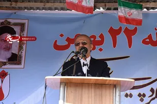 منطق امام بر منطق استبدادی آمریکا پیروز شد