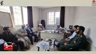 نشست و گفتگوی صمیمی دانش&zwnj;آموزی بسیجی