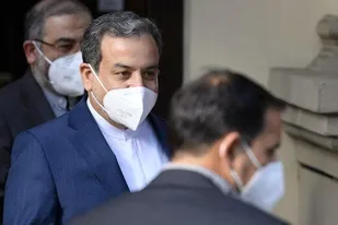 عراقچی از آغاز غنی سازی ۶۰ درصدی خبر داد