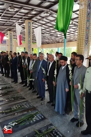 آئین غبار روبی، عطرافشانی و گلباران گلزار مطهر شهدا همزمان با هفته قوه قضائیه به نام &laquo;شهدا و ایثارگران&raquo;
