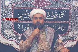 حضرت زهرا (س) اسوه و الگوی ولایت مداری است