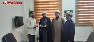 تجلیل مسئول نمایندگی ولی&zwnj;فقیه در سپاه ناحیه بندرلنگه از فرمانده حوزه بندر چارک 
بخش شیبکوه