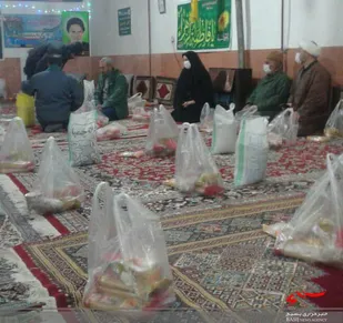 توزیع 50 بسته معیشتی و 100 پرس غذای گرم در روستای شهید آذرسا بجنورد