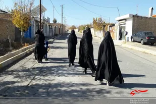 برنامه های ورزشی ویژه خواهران در روستا افتر در سرخه برگزار شد