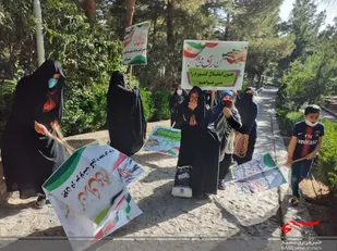 روشنگری اتخاباتی به همت دختران پر شور بسیجی