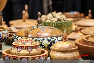 افتتاح نمایشگاه عرضه محصولات بانوان کارآفرین استان قم