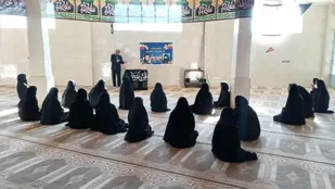 راه شکست دشمن  داشتن بصیرت است