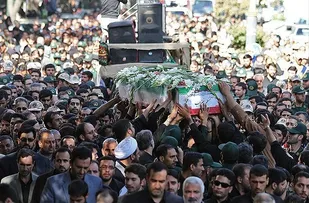 پیکر مطهر شهید مدافع حرم تشییع شد