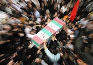 مراسم تشییع پیکر سه شهید گمنام در تهران آغاز شد