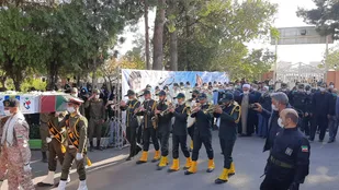وداع مردم شهرستان تاکستان با شهید مدافع حرم شهید زکریا شیری