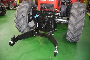 دستیابی به تکنولوژی تولید مجموعه اتصال سه نقطه و PTO جلوی تراکتور
