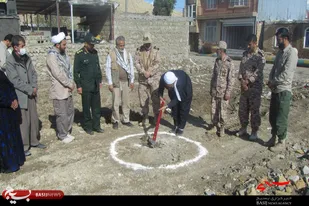 کلنگ&zwnj;زنی احداث 7 باب منزل مسکونی توسط بسیج سازندگی همدان در ازگله