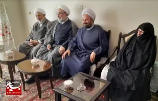 اجر خانواده شهدا کمتر از شهادت نیست