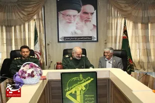 نقش اصناف و بازاریان در طول تاريخ انقلاب نقش کلیدی و اثرگذاری است
