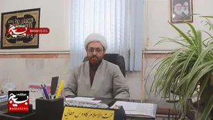 امام خمینی (ره) با کلامی آتشین و اندیشه&zwnj;ای ژرف، زنجیر&zwnj;های استبداد را گسست