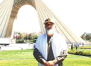 سردار نقدی: میدان آزادی نماد مبارزه با شیطان بزرگ، امریکاست/ دعوت از هنرمندان برای نماد سازی میدان آزادی+فیلم