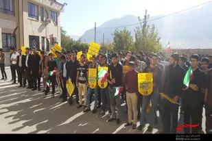 تجمع دانشجویان دانشکده خوارزمی ملایر در پاسخ به یاوه&zwnj;گویی&zwnj;های ترامپ