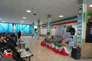 &nbsp;یادواره ۷۹ شهید دانش&zwnj;آموز و فرهنگی اسدآباد برگزار شد