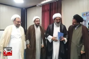 باید در برنامه 10 ساله شبکه تربیتی صالحین  40 هزار نوجوان و جوان انقلابی تربیت کنیم