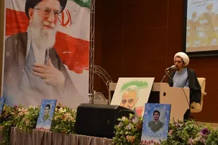 مثبت اندیشی، شکرگزاری، مهربانی  و تکیه کردن به خدا  راه های لذت بردن از زندگی است