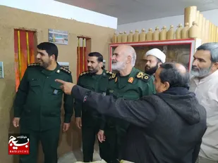 بازدیدسردار احمد خادم سیدالشهدا از موزه دفاع مقدس گتوند