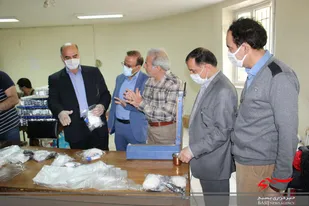 بازدید فرماندار ملایر از آماده&zwnj;سازی ۳۰۰۰ بسته&zwnj;&zwnj; بهداشتی برای نیازمندان