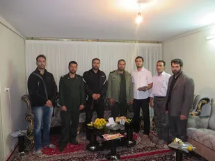 دیدار ورزشکاران بسیجی ملایر با قهرمان کیک بوکسینک جهان+تصاویر