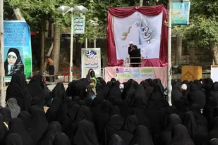 راهپیمایی صیانت از حریم خانواده در سامان برگزار شد