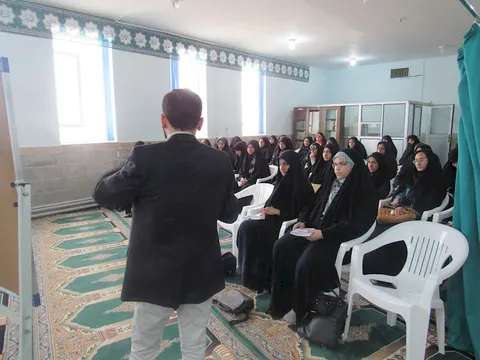 تمرین مهارت‌های تشکیلاتی توسط مسئولین خواهرحوزه خاتم الانبیابسیج دانشجویی استان یزد