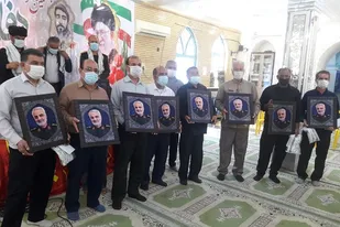 تجلیل از پیشکسوتان جهاد و شهادت در گناوه